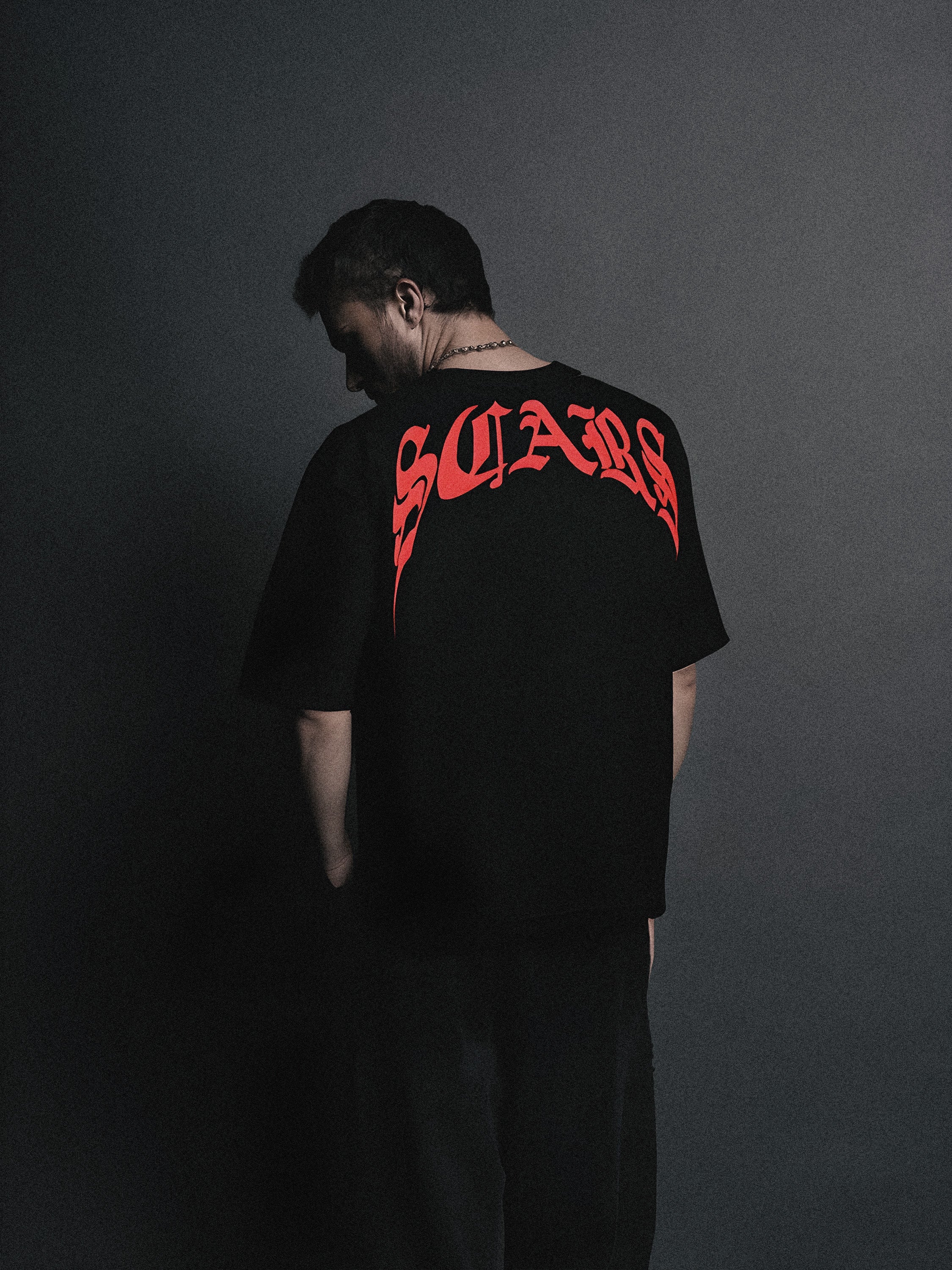 RED SCARS T-SHIRT